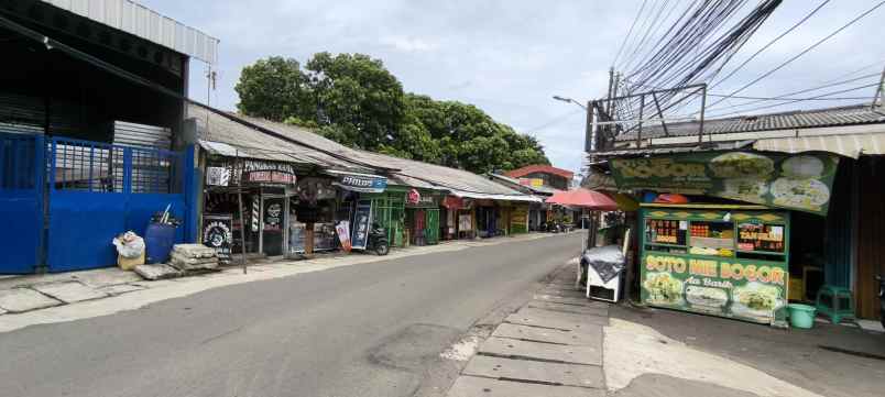 ruang usaha strategis di pasar rebo jakarta timur
