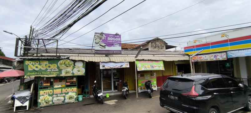 ruang usaha strategis di pasar rebo jakarta timur