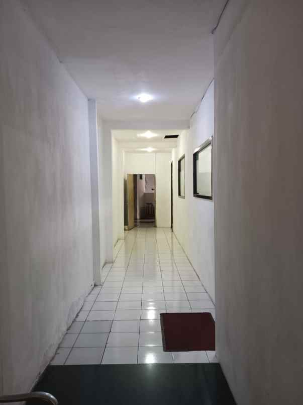 ruko dikontrakkan cepat di menteng dalam