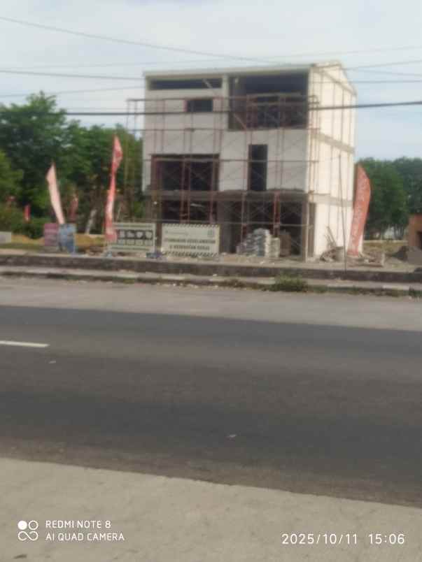 ruko murah dan strategis di 0 jalan raya lingkar timur