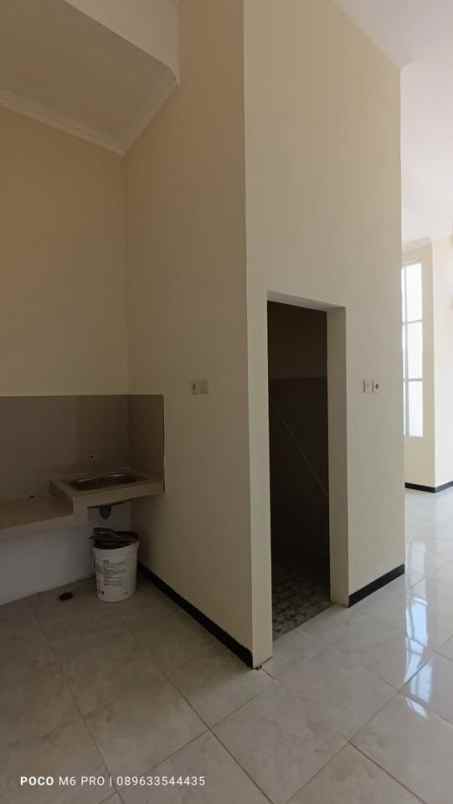 rumah 1 lantai lokasi dekat terminal mulyorejo