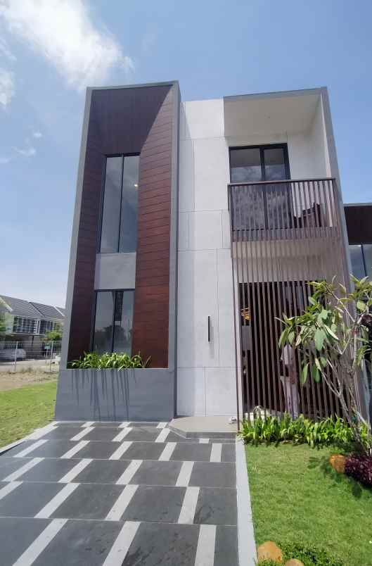 rumah 2 lantai harga 1m lokasi sidoarjo pusat