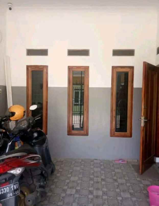 rumah 2 lantai jatisampurna bekasi