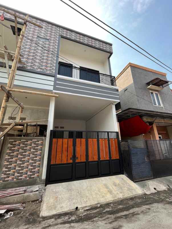 rumah 2 lantai murah di tangerang