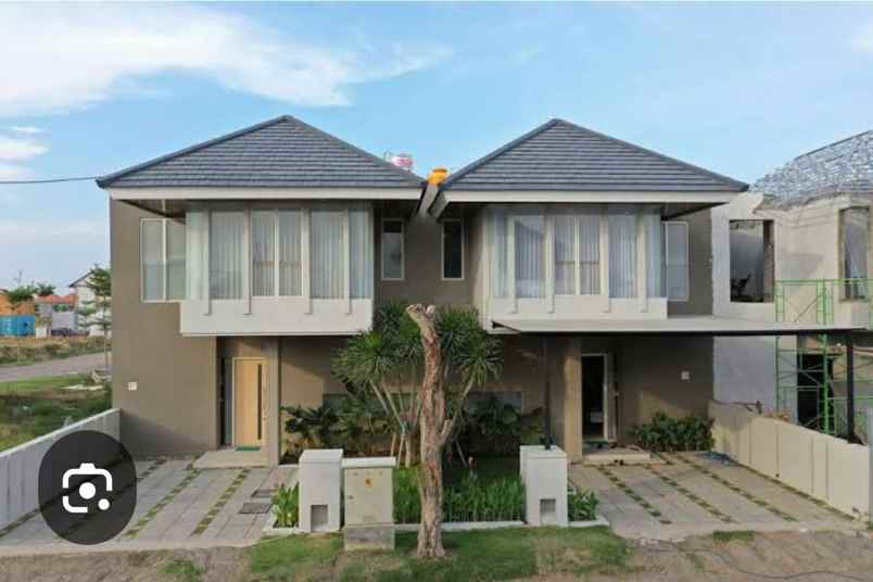 rumah 2 lantai siap huni full furnish di cerme gresik