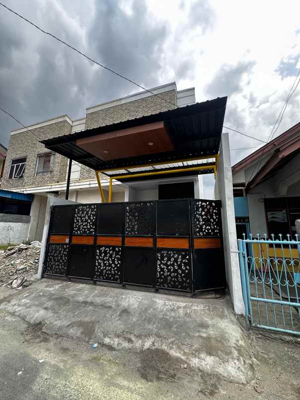 rumah 2 lt dijual cepat medan helvetia