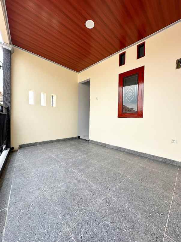 rumah 2 lt shm pasar minggu jakarta selatan