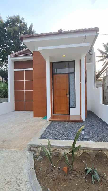 rumah 395 jutaan lokasi dekat pasar pakis