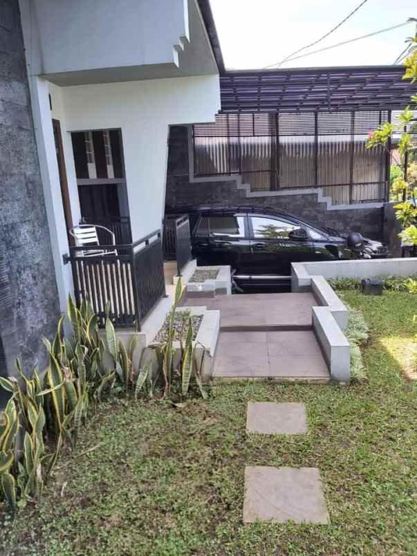 rumah bagus sayap sukajadi dekat pasteur bandung