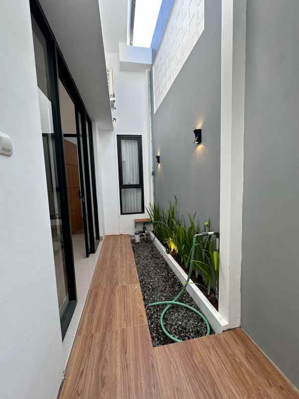 rumah bagus siap huni dekat pemda sleman yogyakarta