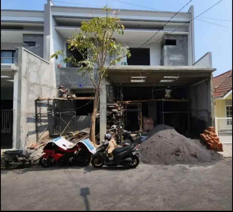 rumah baru minimalis dekat mulyosari pakuwon city merr