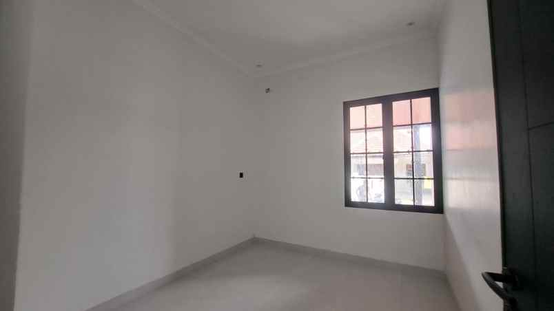 rumah baru siap huni di taman harapan baru thb bekasi