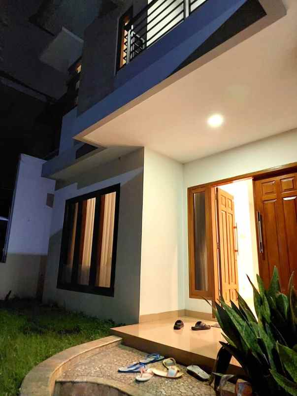 rumah bonus furniture di pondok permai kaliurang