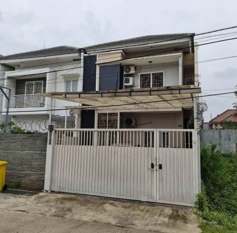 rumah cantik 2 450m kembangan jakarta barat