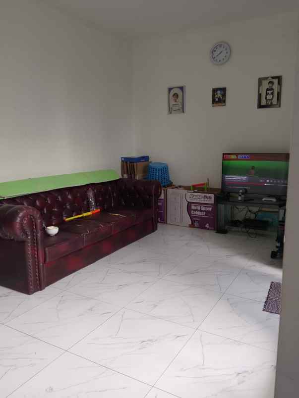 rumah cihanjuang dekat pemkot cimahi full bangunan