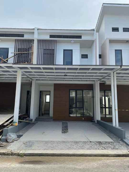 rumah cluster shinano jgc cakung