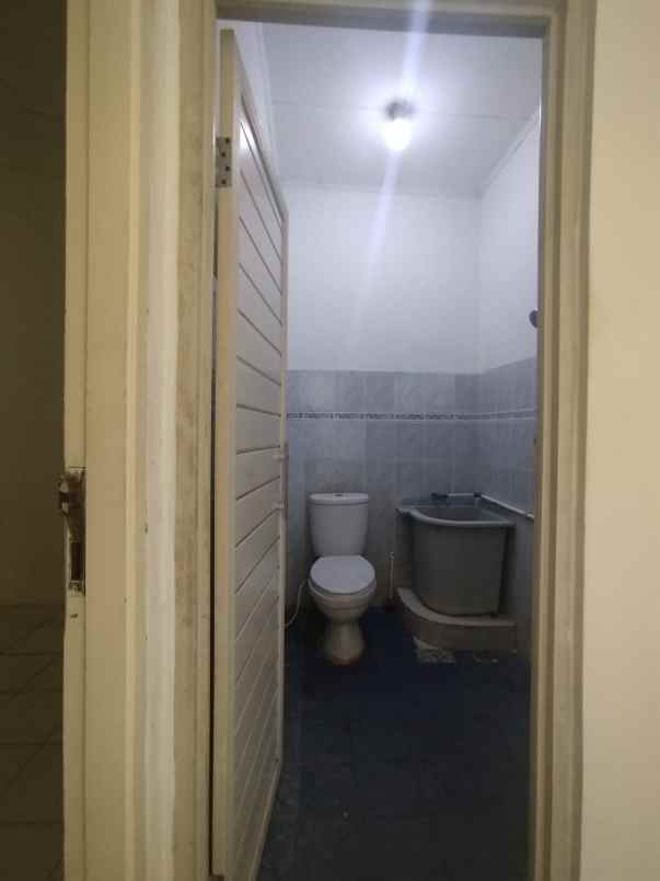 rumah dekat mall di prima harapan regency bekasi utara