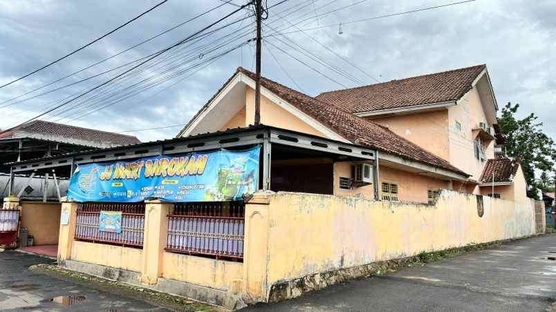 rumah di jalan pu pagar alam gunung agung