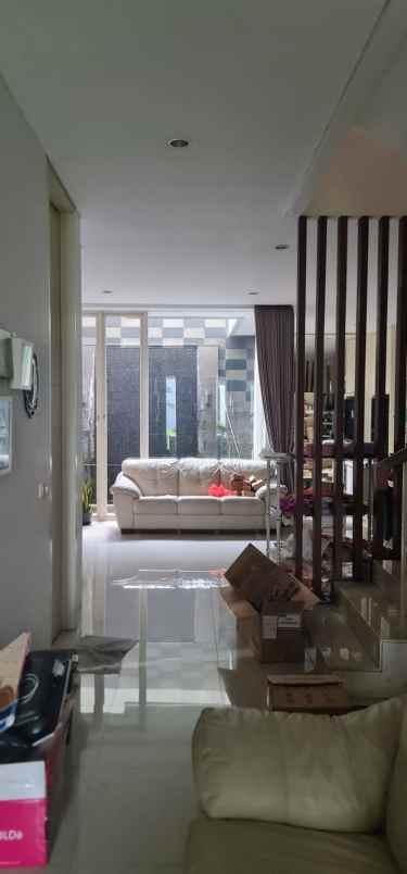 rumah dijual citraland grand eastwood surabaya