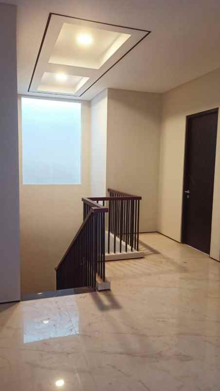 rumah dijual citraland woodland surabaya barat