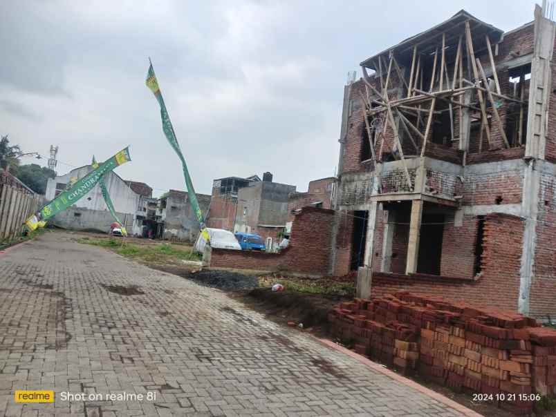 rumah dijual daerah pandanwangi blimbing kota malang