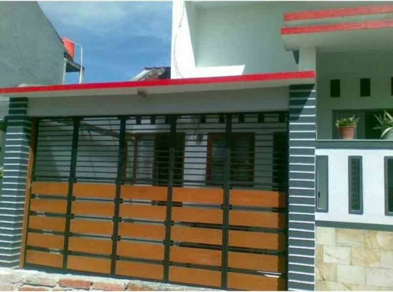 rumah dijual di pondok kelapa selatan