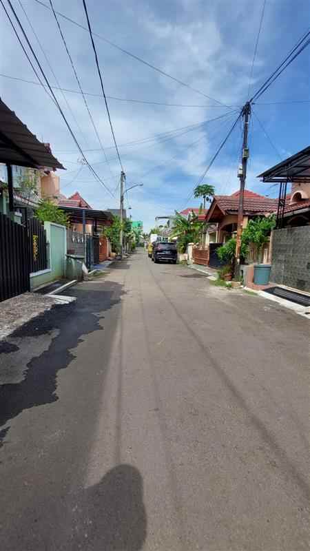 rumah dijual murah di galaxy bekasi kota shm imb pbb