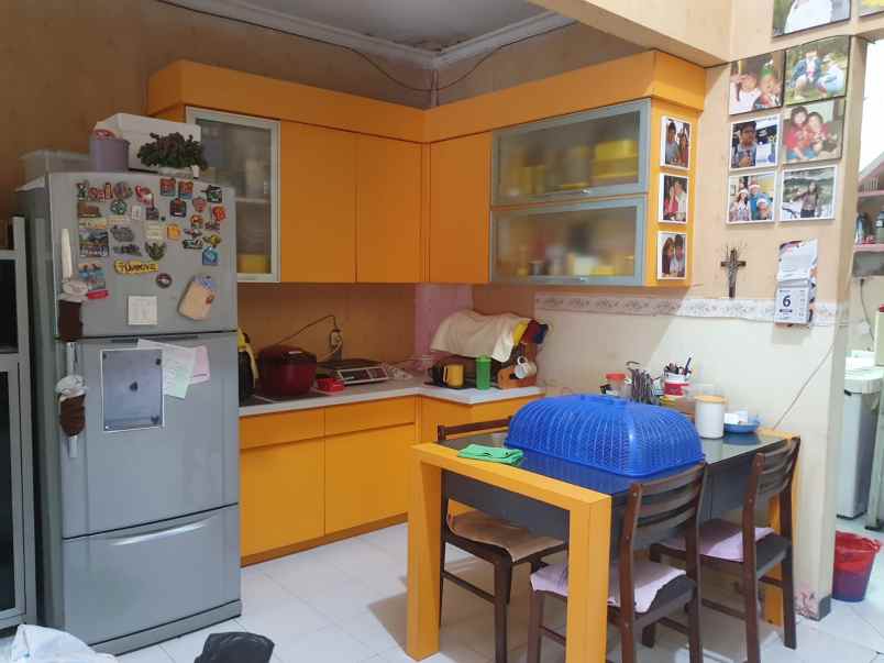 rumah dijual taman puspa raya citraland surabaya barat