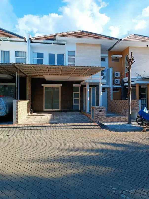 rumah greenville babatan pantai kenjeran