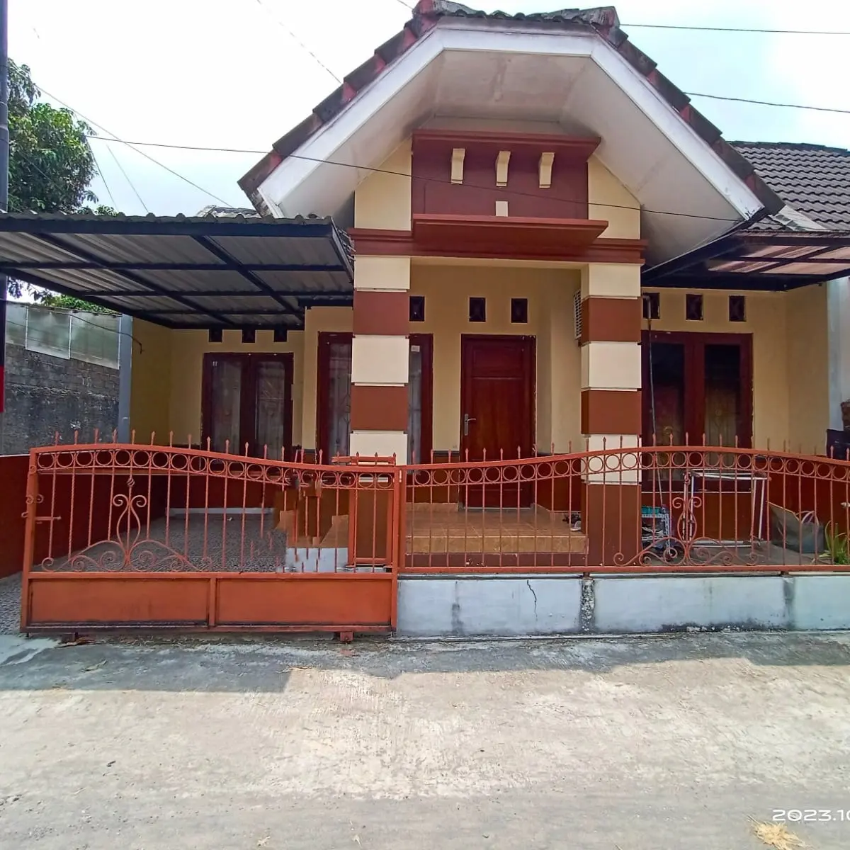 rumah hook di jl kaliurang km 10 dekat pasar gentan