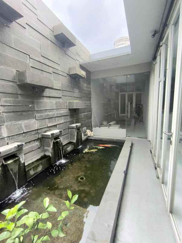 rumah hook minimalis medokan rungkut surabaya timur