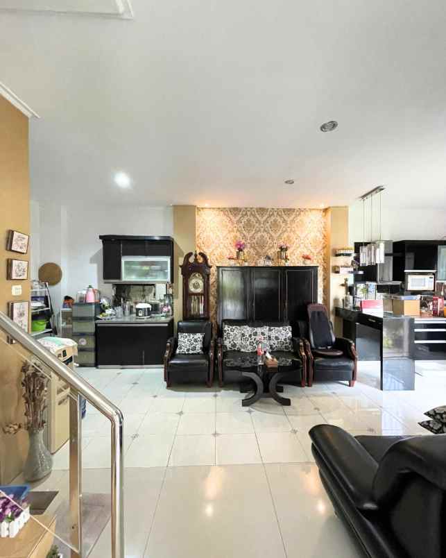 rumah hook murah legenda wisata cibubur cileungsi