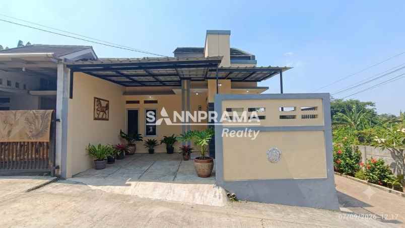 rumah hook tanah 90 cuma 450 juta all dan siap huni rn