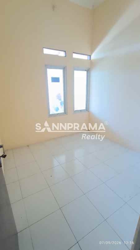 rumah hook tanah 90 cuma 450 juta all dan siap huni rn
