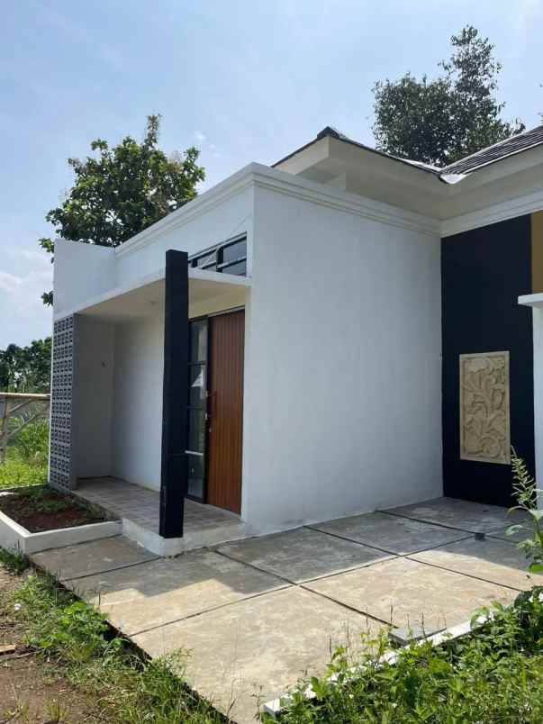 rumah keren gaya bali dicilodong depok