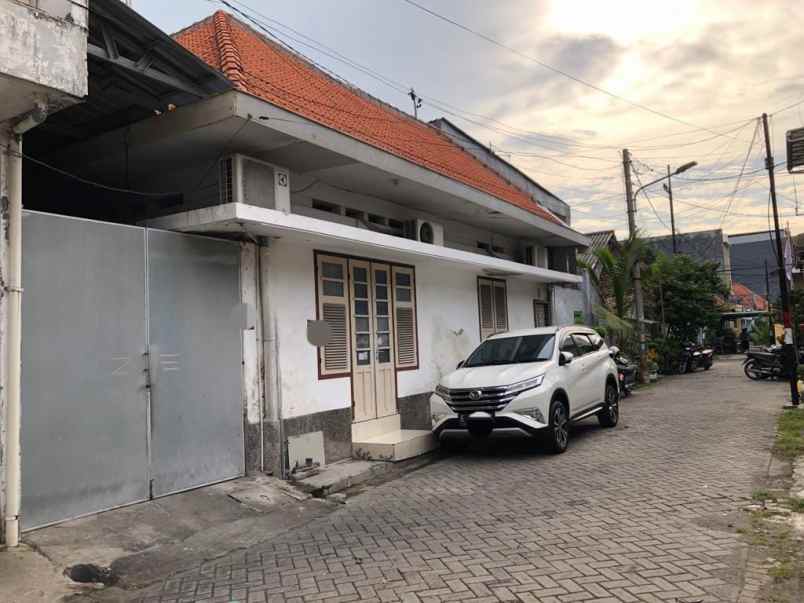rumah lama kapasari surabaya utara row jalan 2 mobil