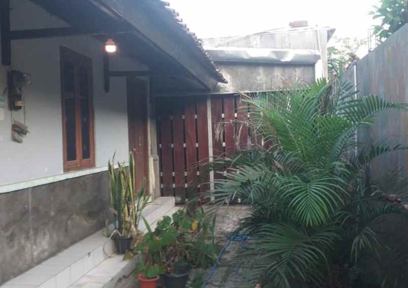 rumah limasan di sardonoharjo ngaglik sleman