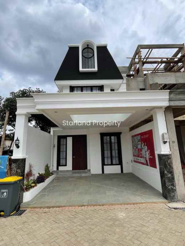 rumah mewah american style di cirendeu ciputat tangsel