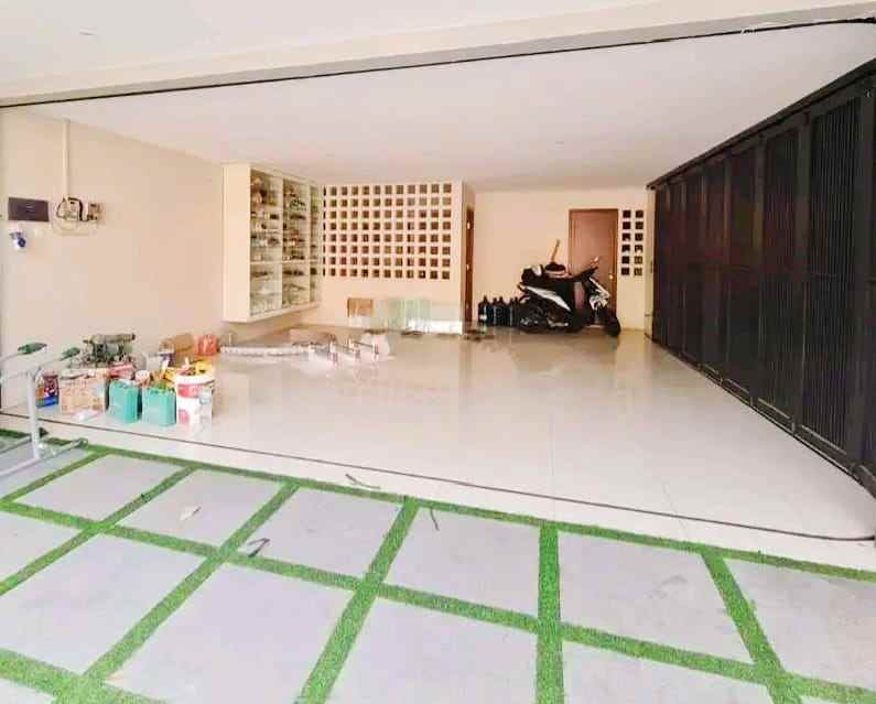 rumah mewah siap huni di tumpang gajahmungkur semarang