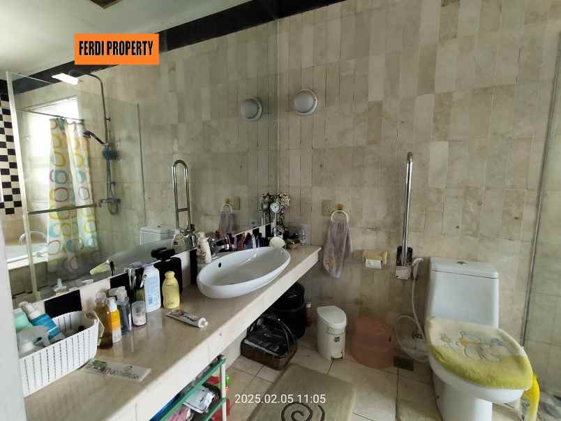 rumah mewah siap huni raffles hills cibubur