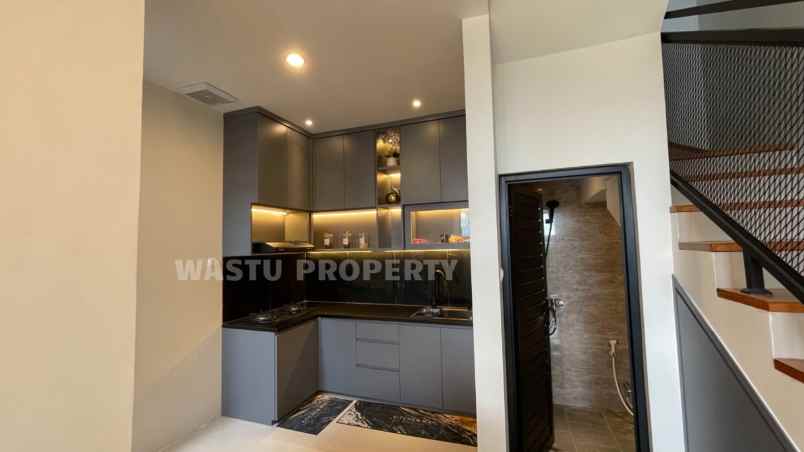 rumah mewah terbaru full furnished di kalasan sleman