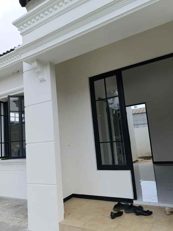 rumah minimalis lokasi 5 menit ke pasar pakis