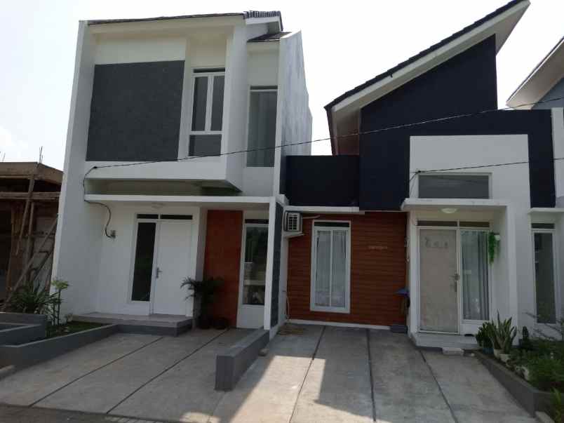 rumah minimalis modern 2 lantai cibubur