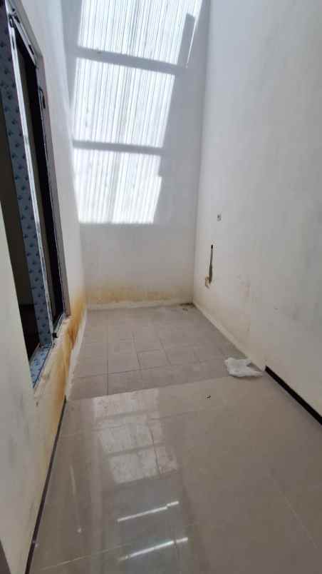 rumah modern minimalis 400 jutaan lokasi kepanjen