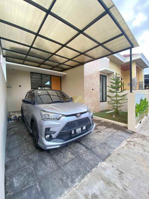 rumah murah siap huni utara pasar godean di seyegan