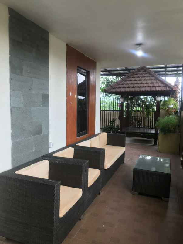 rumah nyaman cocok untuk villa di oro oro ombo batu