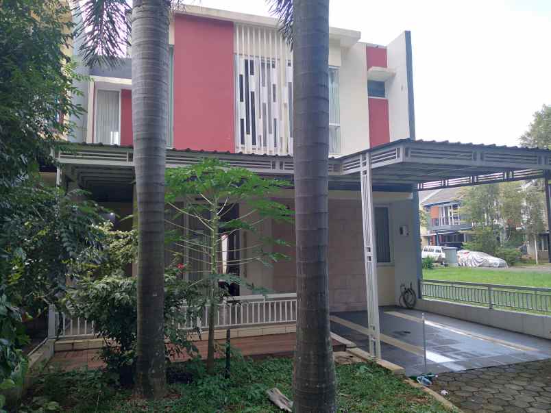 rumah nyaman hadap danau citragran cibubur