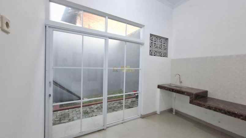 rumah nyaman tipe besar di kawasan premium maguwoharjo