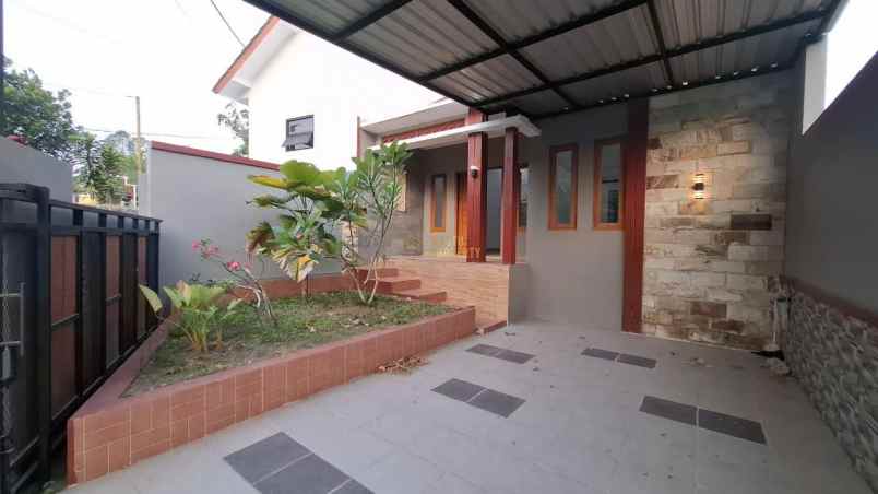 rumah nyaman tipe besar di kawasan premium maguwoharjo