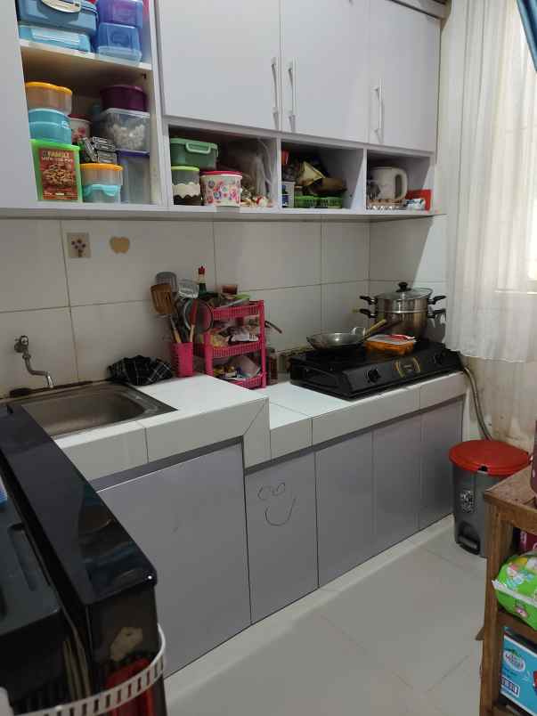 rumah one gate system di forres hills mijen semarang